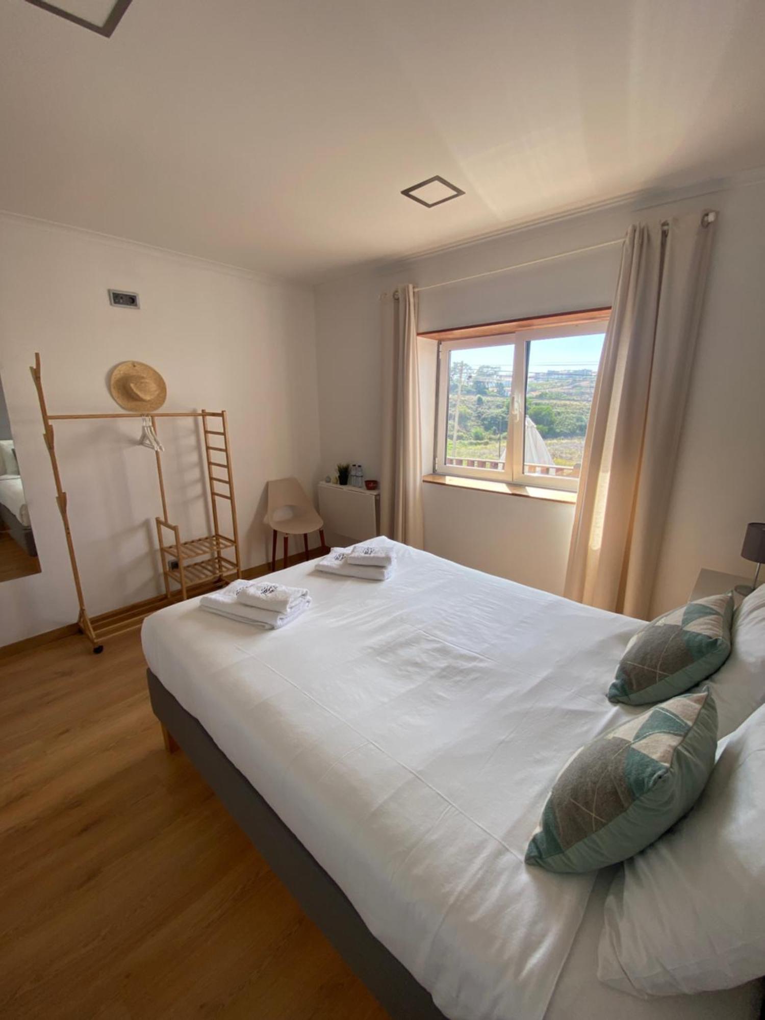 Like A Local Guest House Ericeira Luaran gambar